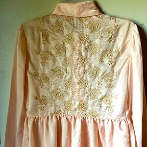 Chevette 1960’s “Baby Pink” Dress with Bow & Embroidered detail. S/XS EX guc